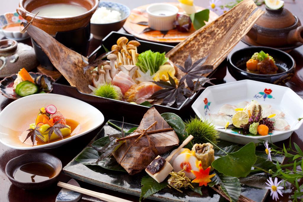 Shugetsu Hotel โคโคโนเอะ ภายนอก รูปภาพ